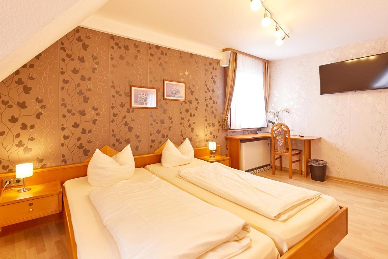 Hotel-Restaurant Ehses Zeltingen-Rachtig Buitenkant foto