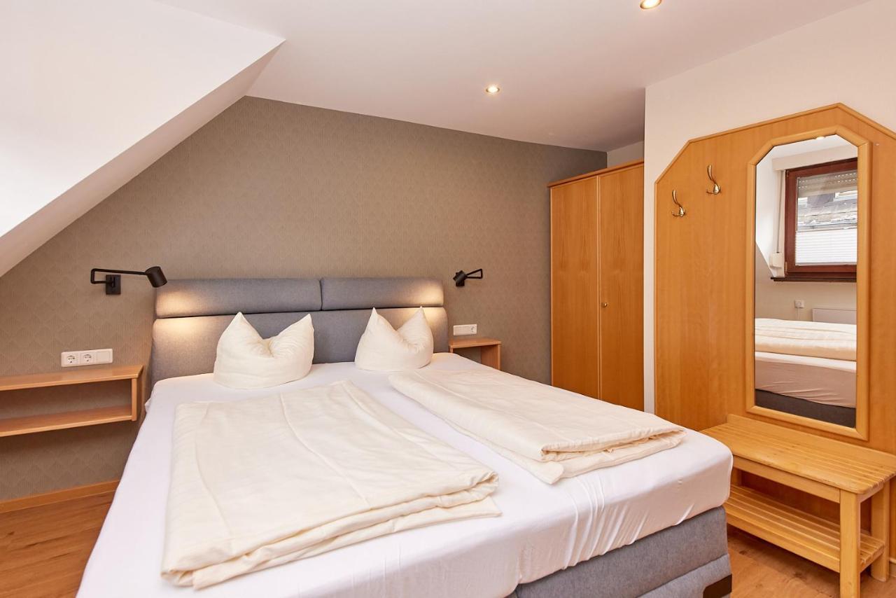 Hotel-Restaurant Ehses Zeltingen-Rachtig Buitenkant foto
